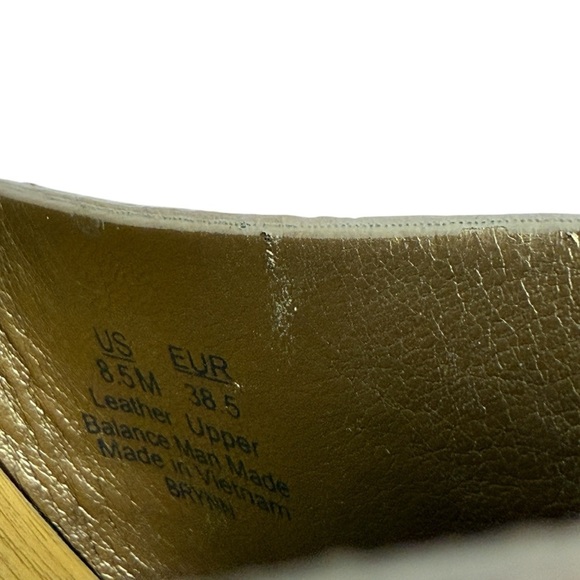 Sam Edelman Brynn Women SZ 8.5 Clog Studded Leather Wood Block Ankle Strap 38.5 - Picture 8 of 12